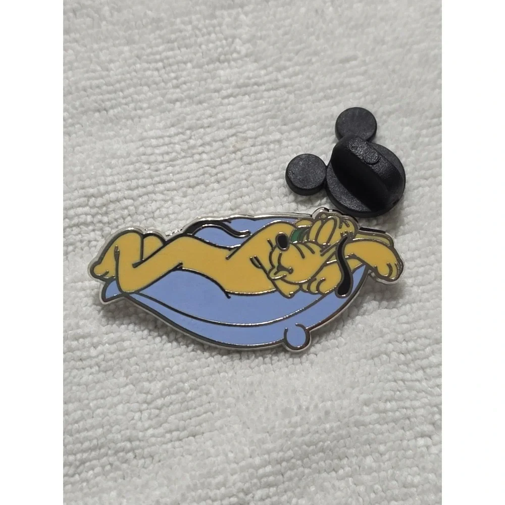 DISNEY TRADING PIN * PLUTO * SWEET DREAMS * MYSTERY COLLECTION * FAB 5